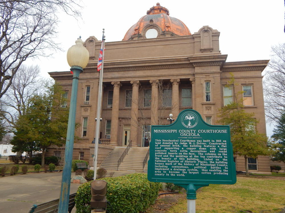 Osceola Courthouse.jpg