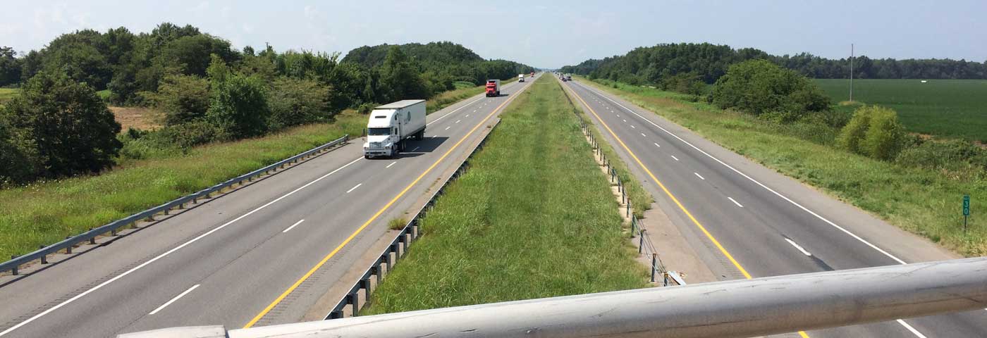 Trucks entering the county from the south on busy I-55